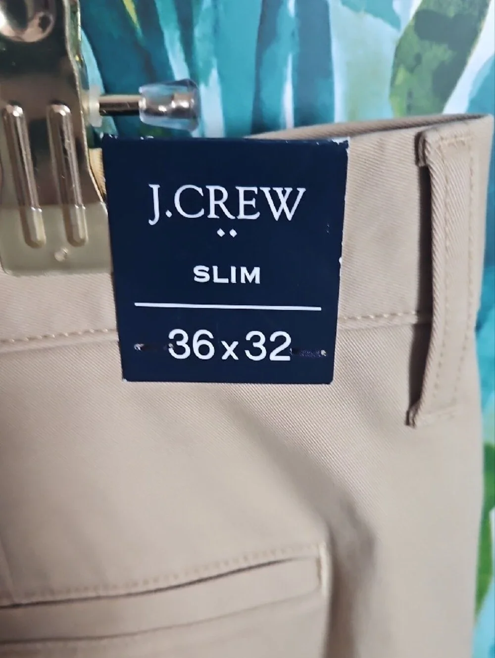 J. Crew Slim Flex TruTemp 365 Khakis in Beige - Size 36 x 32 - NWT
